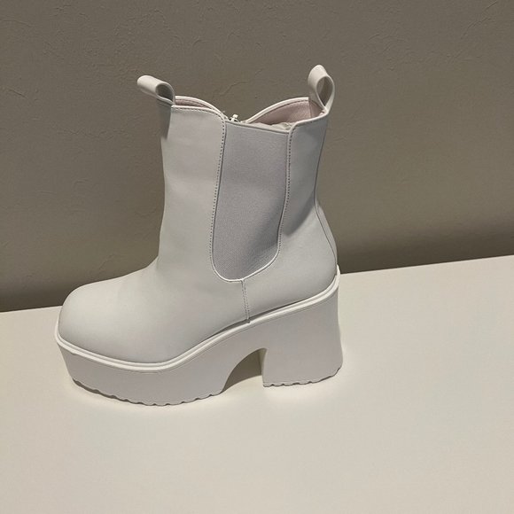 platform high heel booties